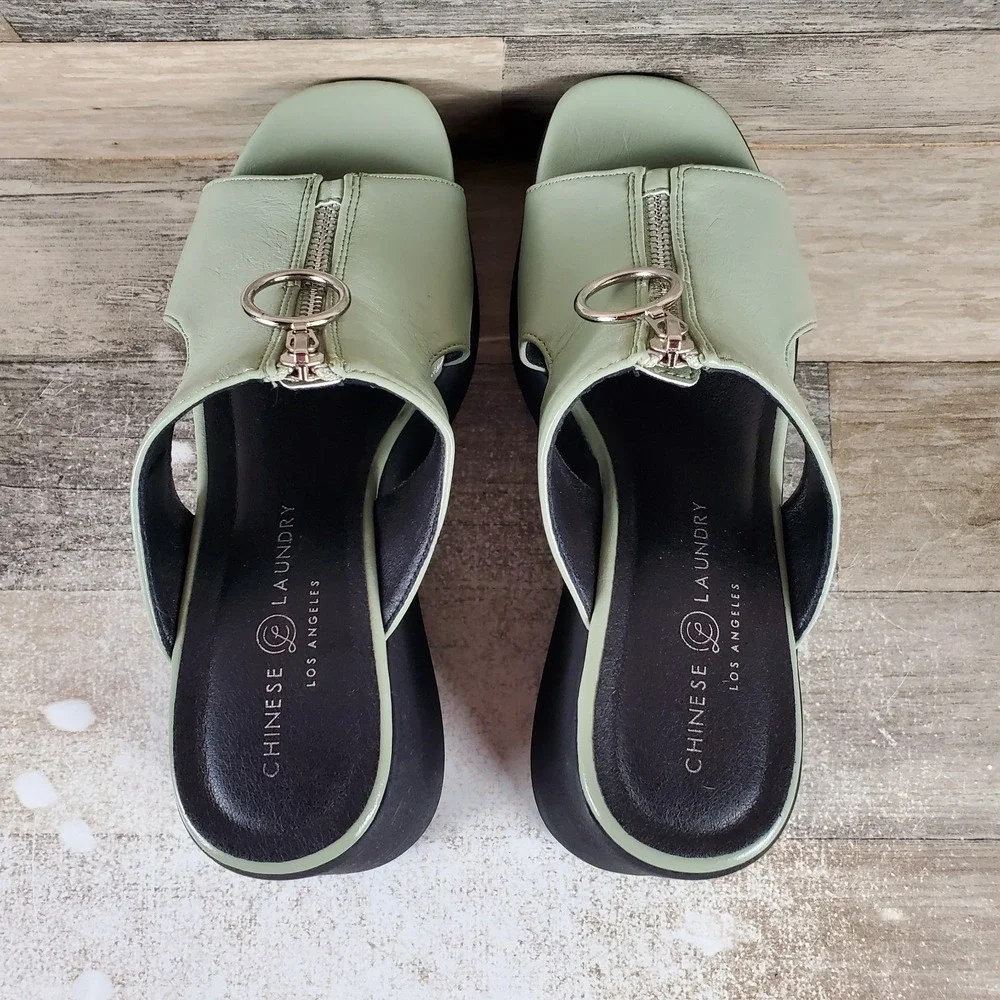 Chinese Laundry Taysha Womens Sandals‎ Sz 7.5 M Green Smooth Comfort Open Toe